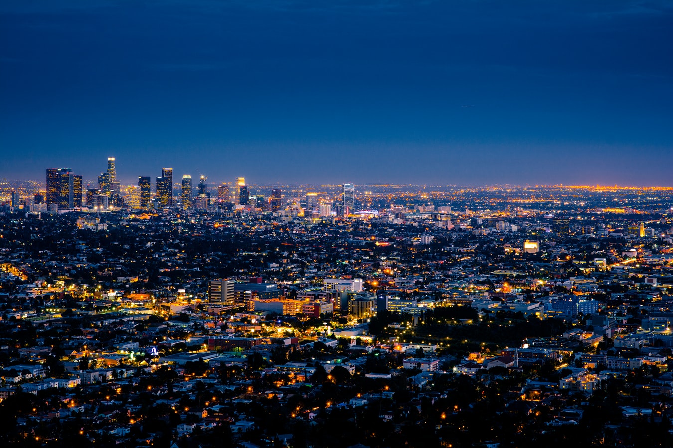 descriptive essay on los angeles