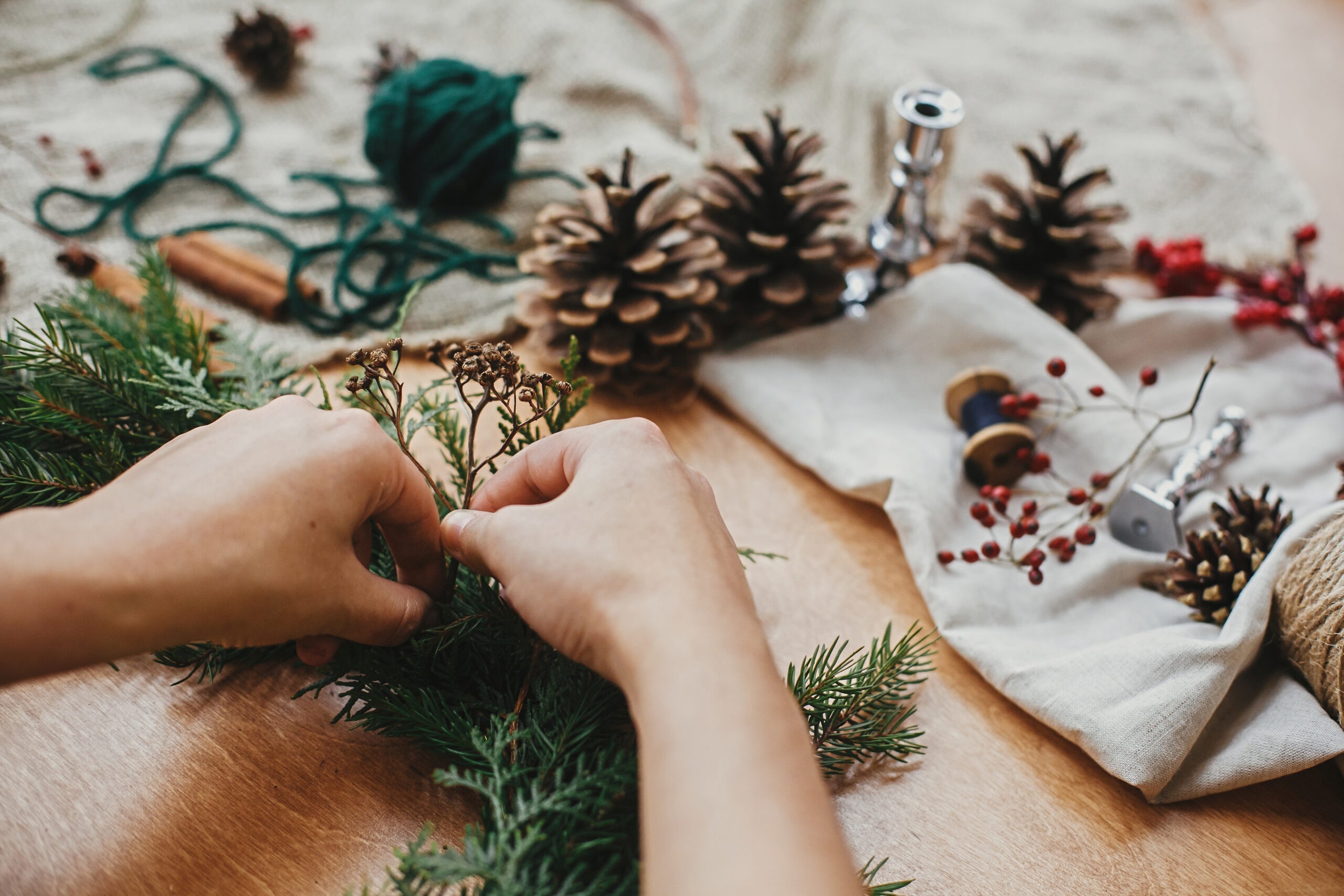 DIY Christmas Decorations: The Ultimate Guide