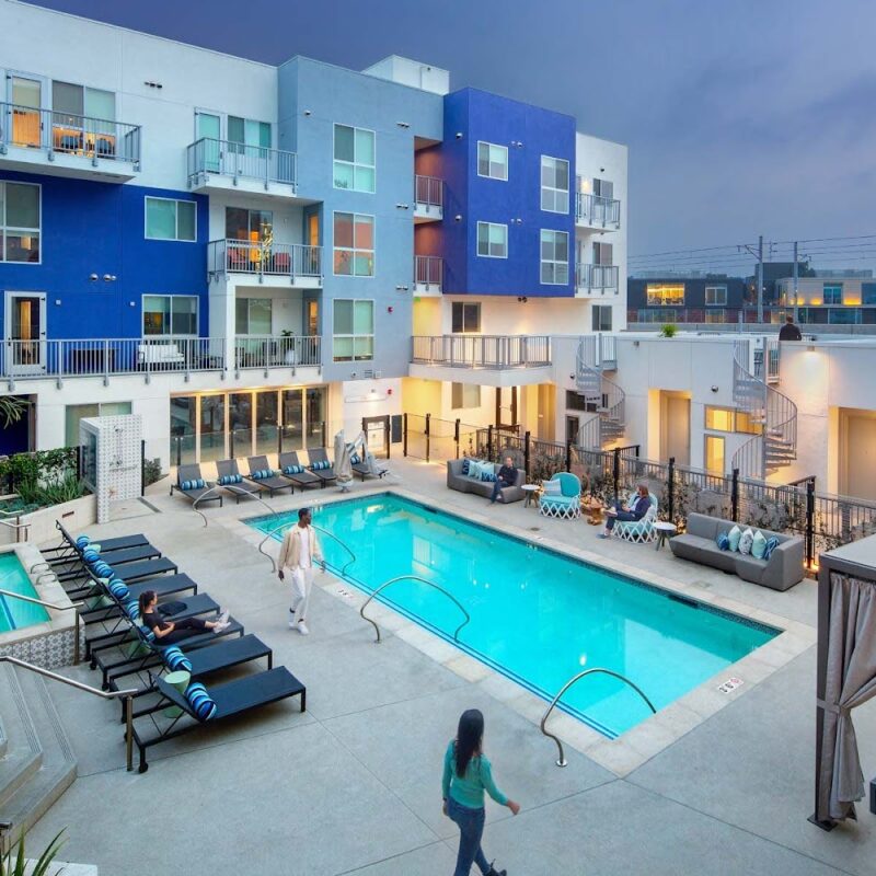 rooftop pool culver city